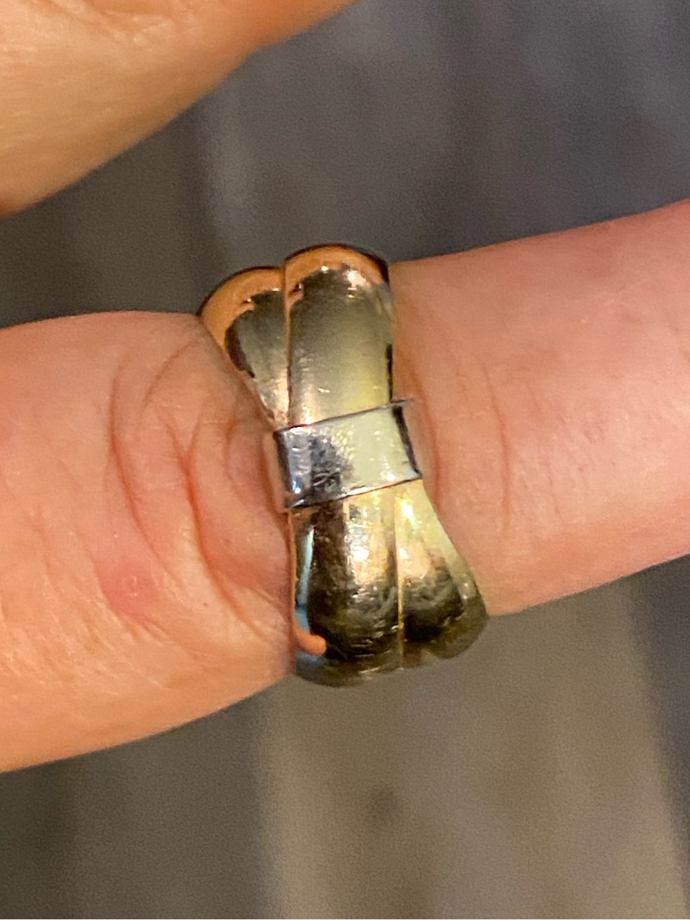 Vintage 10K Gold R&B Ring – Modernist Two Tone Bypass – Size 7.25–7.5 – 3.4g